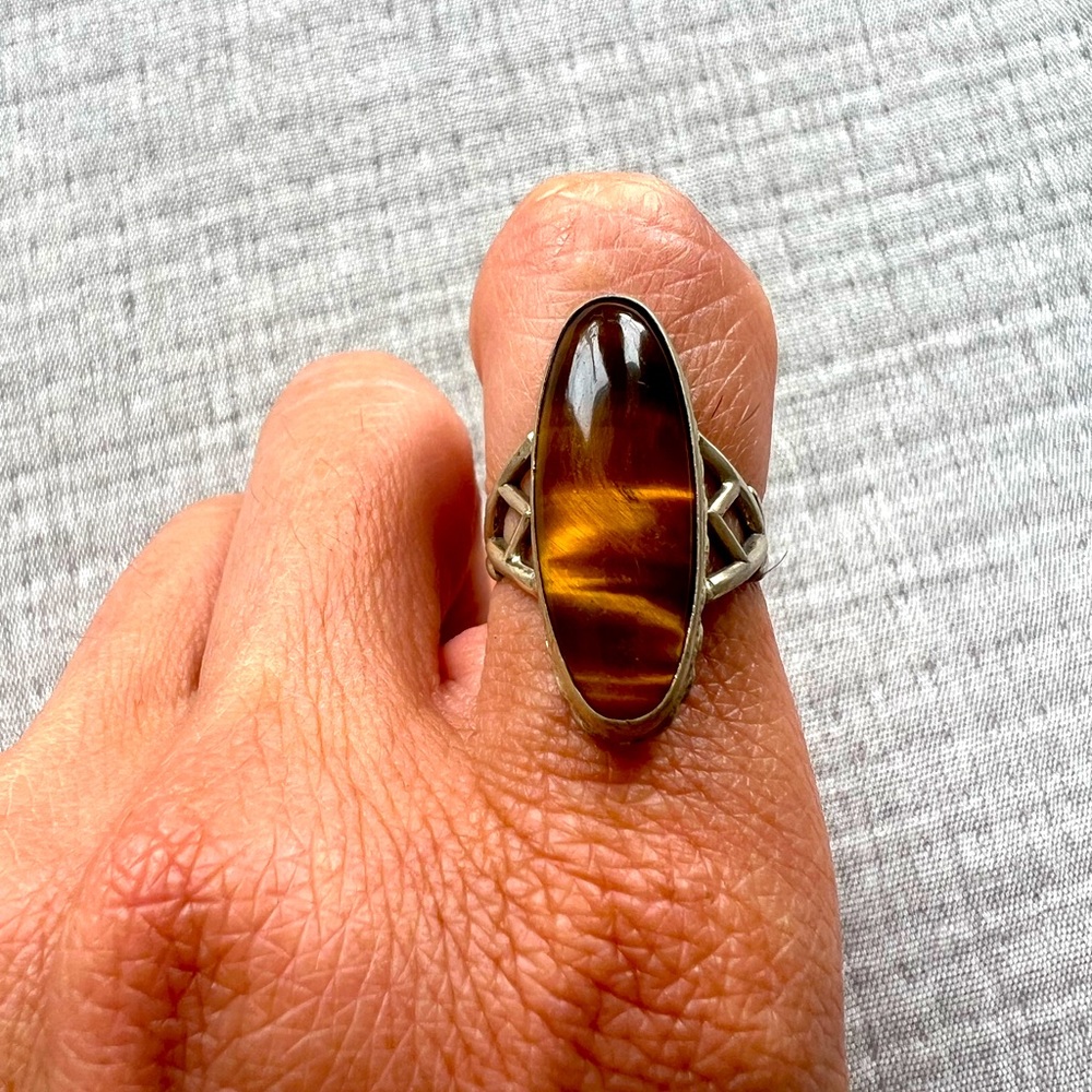Sterling silver tigers eye ring-size 7 - Picture 5 of 5